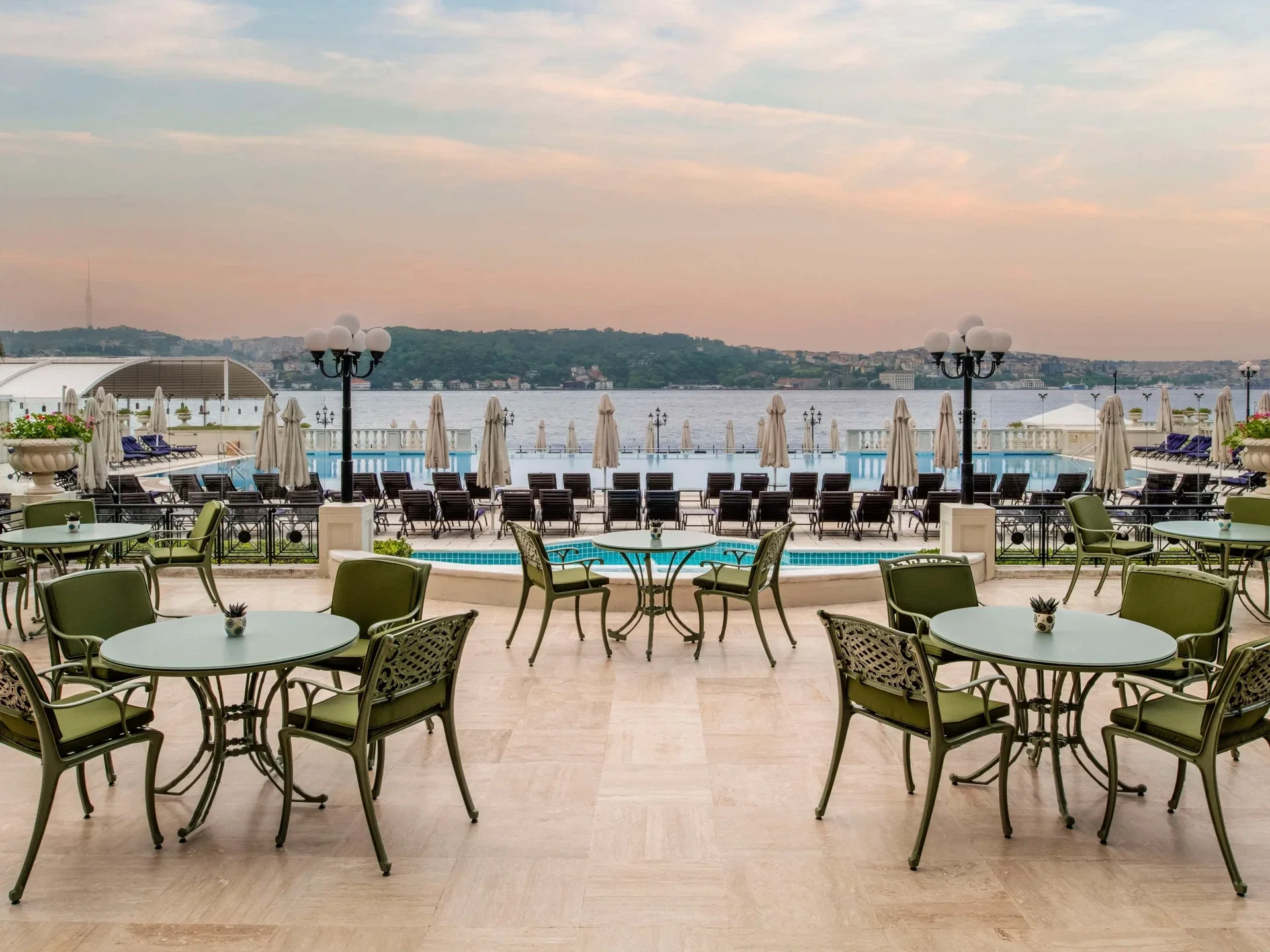 Top 5 Luxury Hotels in Istanbul 2025: Exclusive Guide to Ultimate Excellence