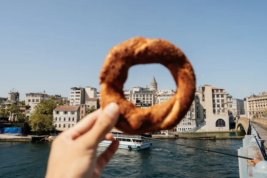 Delicious Turkish Cuisine in Istanbul: Complete Food Guide 2025