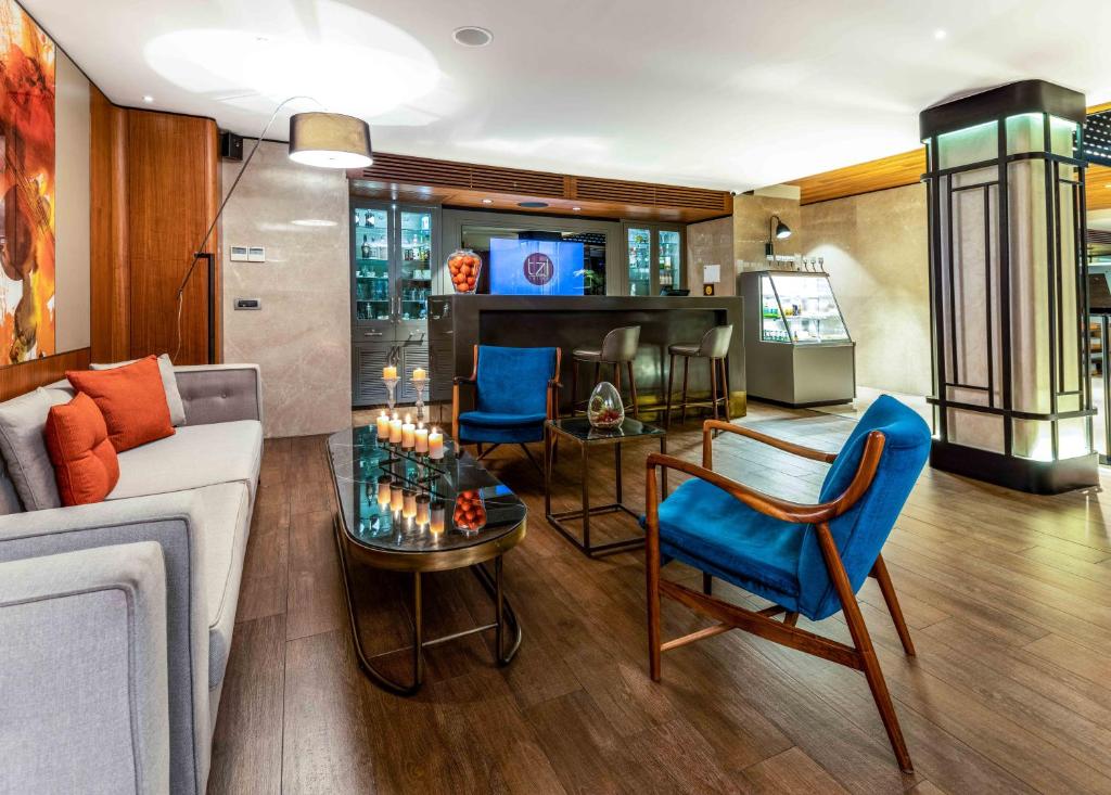 أجنحة تي زد إل