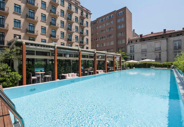 بارك حياة إسطنبول ماجكا بالاس – بوتيك كلاس