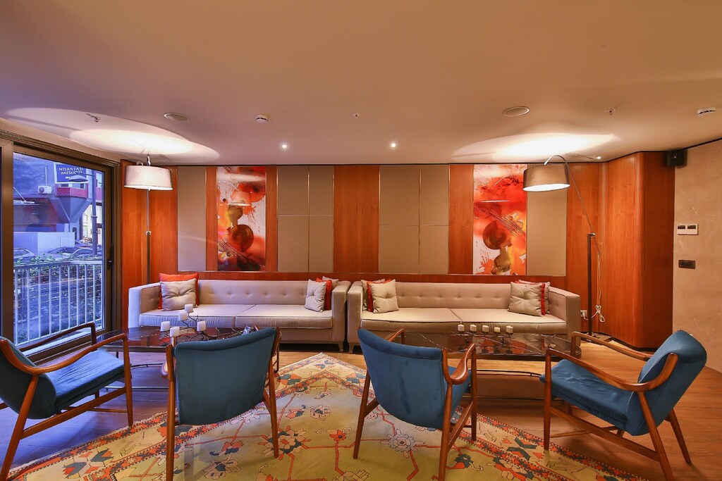 أجنحة تي زد إل