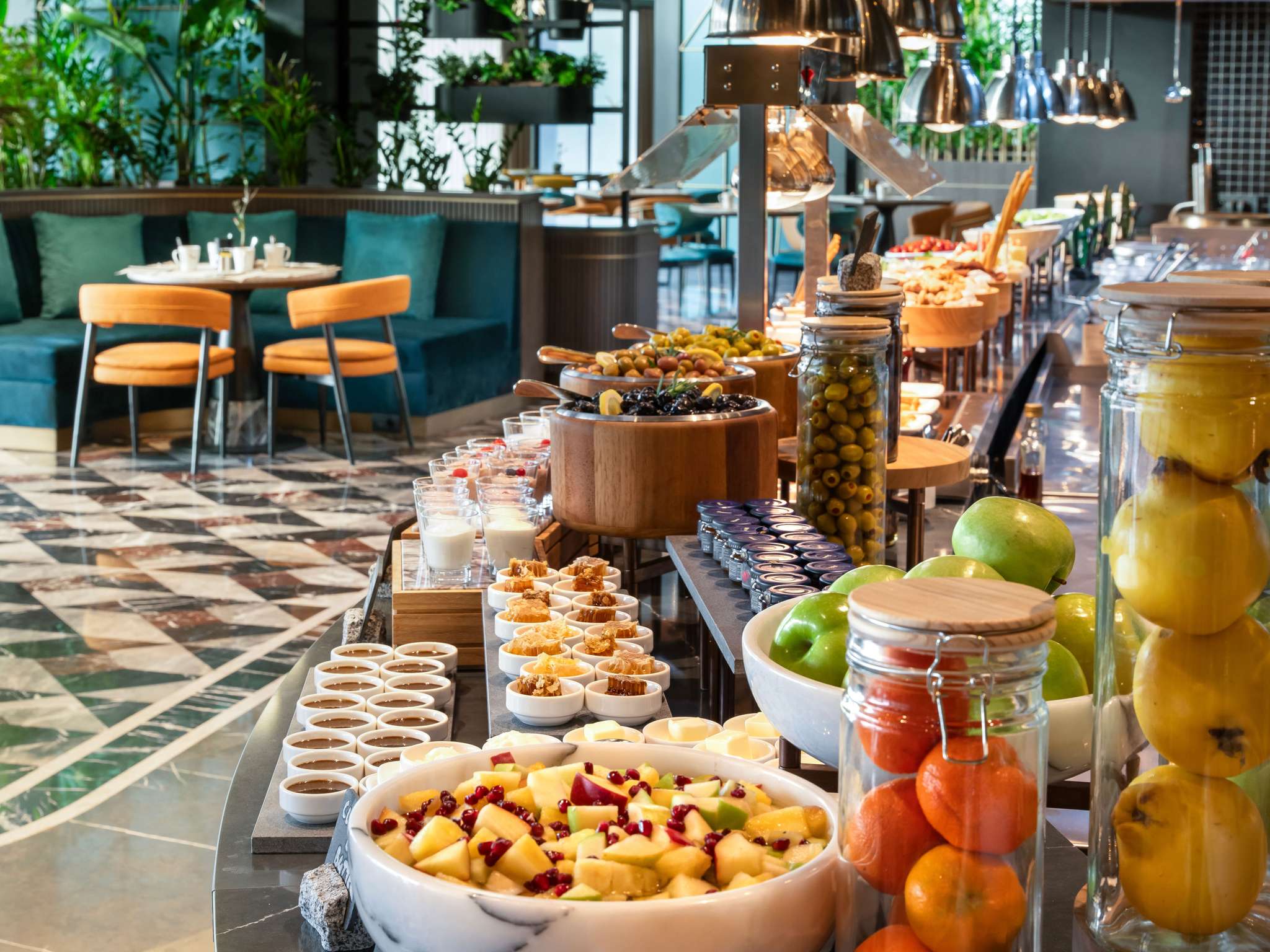 موفنبيك هوتيل إسطنبول مرمرة سي