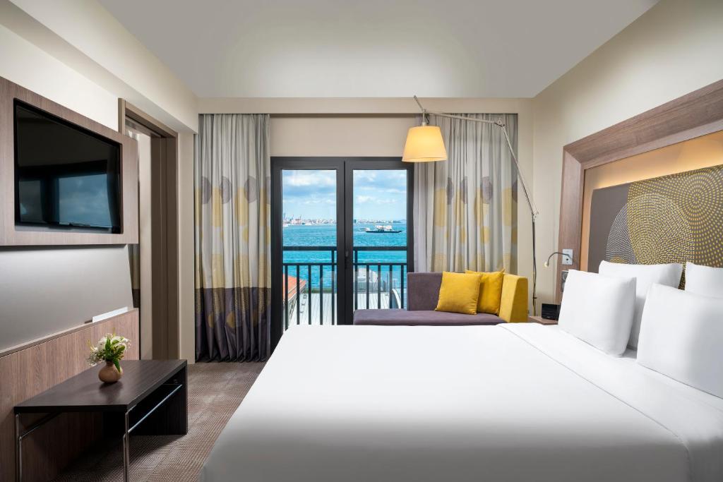 Novotel Istanbul Bosphorus