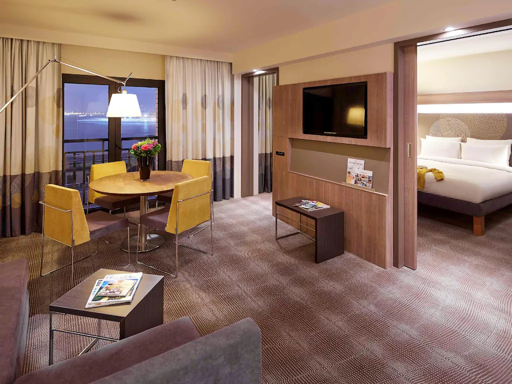 Novotel Istanbul Bosphorus
