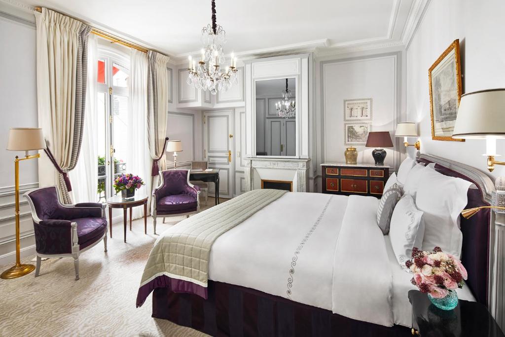 Hotel Plaza Athenee - Dorchester Collection