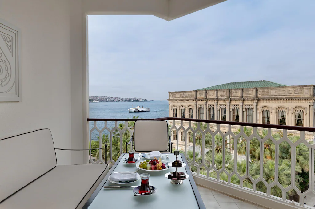 Çırağan Bosphorus View Room