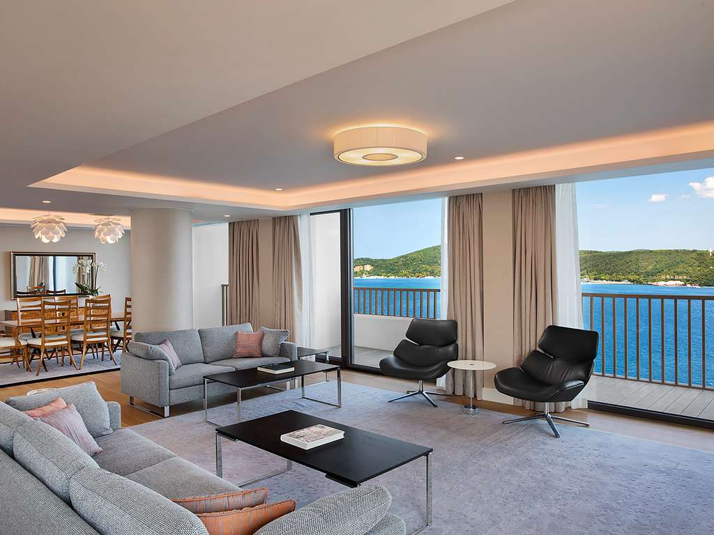 Three-Bedroom Bosphorus View Residence