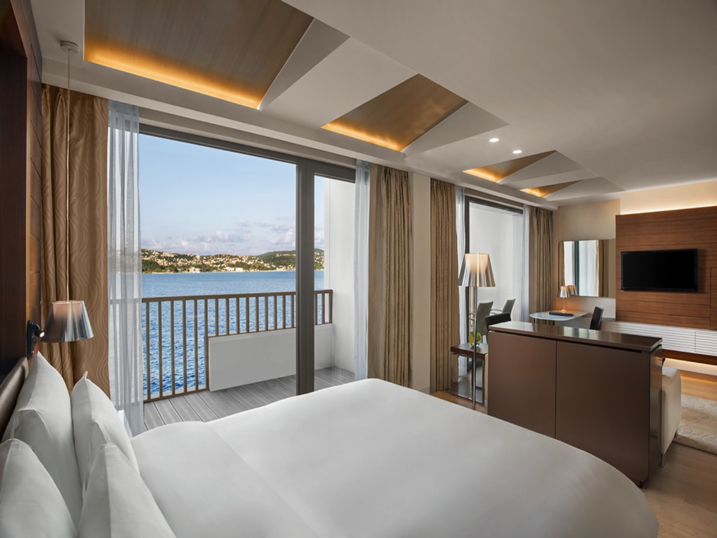 Signature Suite Bosphorus View