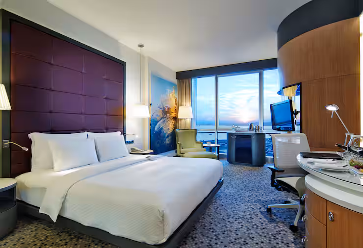 King Deluxe Room with Sea View